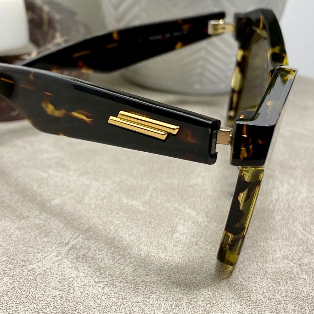 BOTTEGA VENETA 55mm Cat Eye Sunglasses Havana Frame Brown Lens | New in Case - Picture 6 of 11